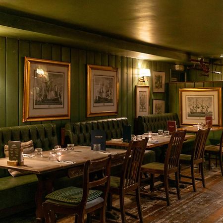 The Anchor Inn Lower Froyle Bagian luar foto