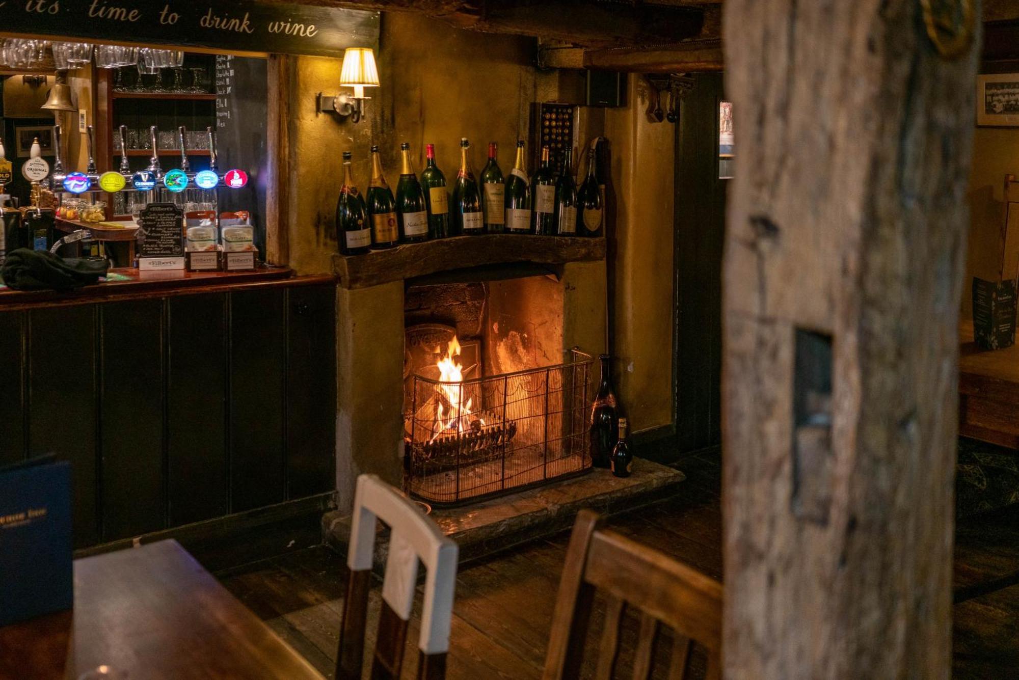 The Anchor Inn Lower Froyle Bagian luar foto
