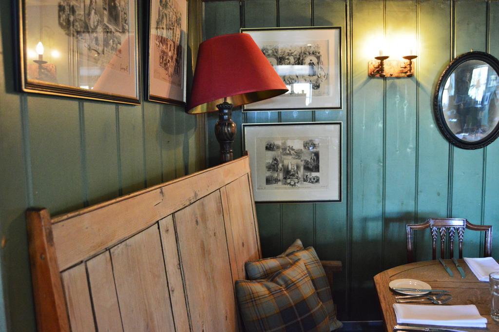 The Anchor Inn Lower Froyle Bagian luar foto