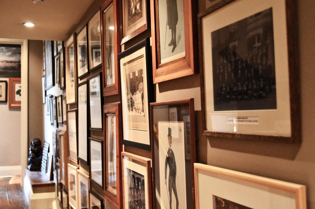 The Anchor Inn Lower Froyle Bagian luar foto