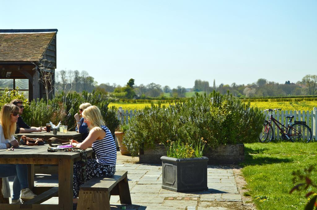 The Anchor Inn Lower Froyle Bagian luar foto